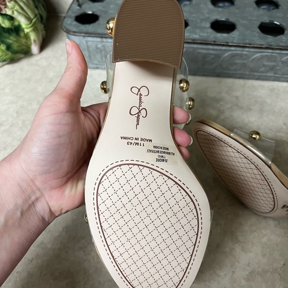 Jessica Simpson Oprina Heels - Picture 6 of 10